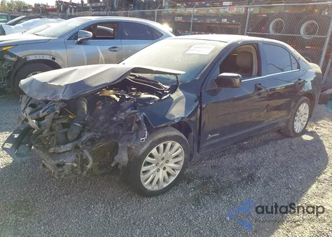 2010 Ford Fusion Hybrid из США, поврежденный, VIN 3FADP0L3XAR354571